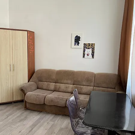 Apartment Cтудийная на дерибасовской *